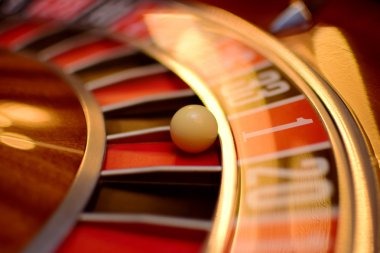 Comparison of CQ9 live-dealer interface and slot game interface on ibc slot