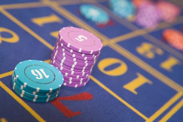ibc slot OVO deposit interface showing wallet selection and amount entry